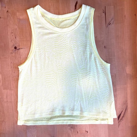 NEW*  Lululemon TRAIN TO BE TANK - Size 4 - Picture 1 of 7